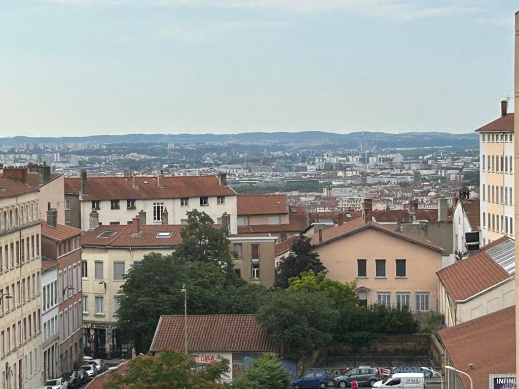 Hotel De La Croix-Rousse Lyon Exterior foto